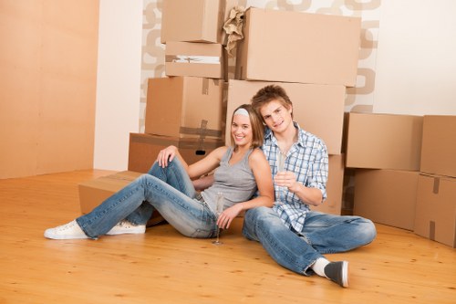 Unpacking service helping a family settle into a new Ratcliff property